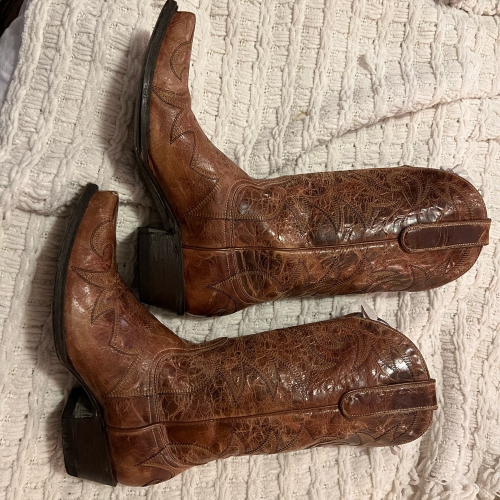 Cavenders boots